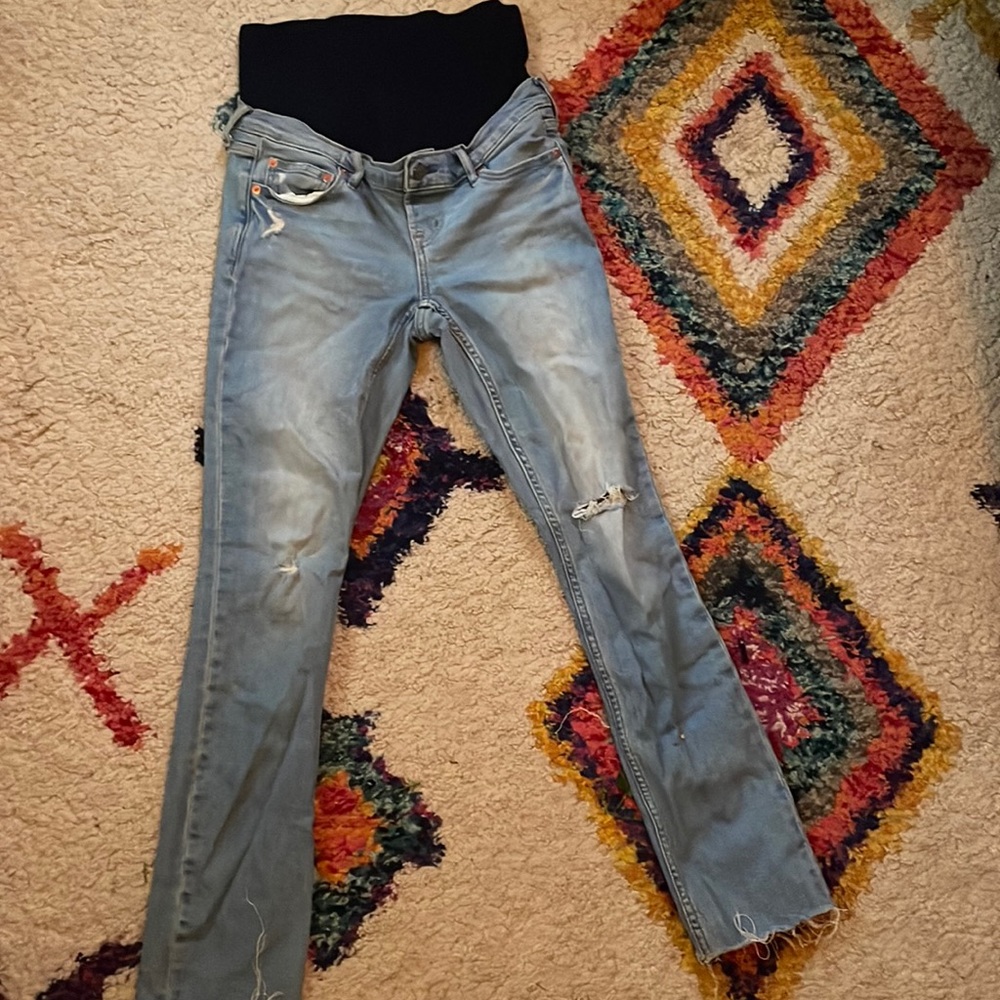 Gap maternity jeans- size 26